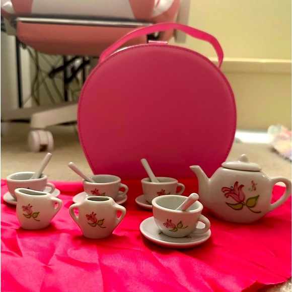 Tea Collection Other - Porcelain Tea Set
